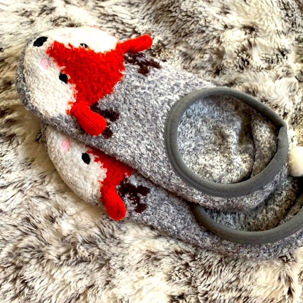 Fox, fuzzy socks.